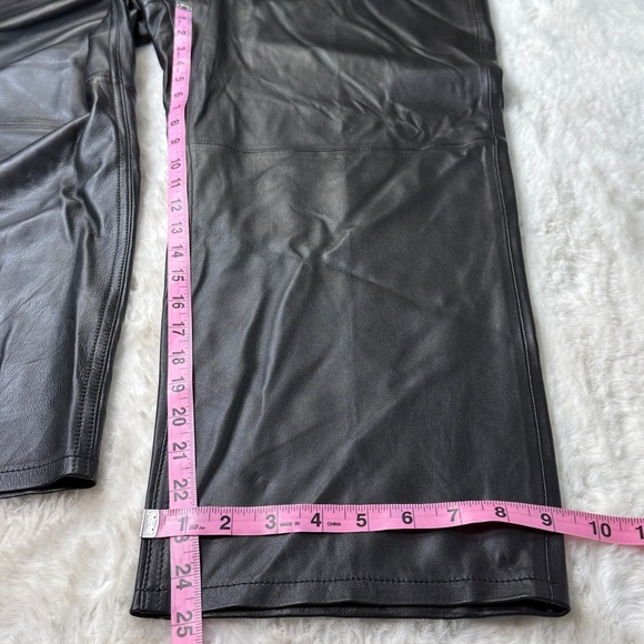 BananaRepublic Lamb Leather High Rise Straight Pant Black Actual 36” 33x25 Short - Picture 9 of 17